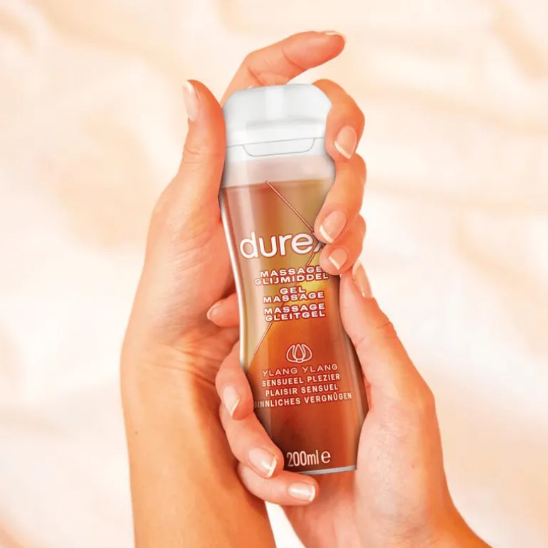 Durex Massage Olie en Glijmiddel 2-in-1 Sensual met Ylang Ylang Waterbasis 200 ML