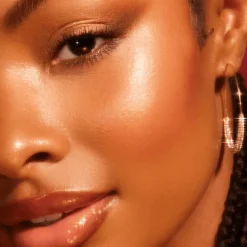 e.l.f. Halo Glow Highlight Beauty Wand Liquid Gold
