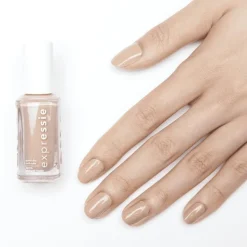 essie Expressie Nagellak Roze 0 Crop Top & Roll 10 ML