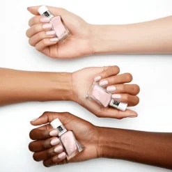 gel by essie Nagellak 484 Matter Of Fiction Zachtroze 13,5ML
