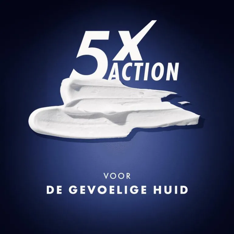 Gillette Fusion Scheerschuim Gevoelige Huid 250 ML