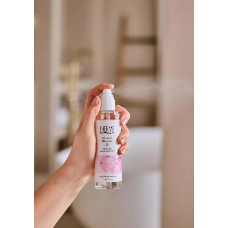 Therme Mindful Blossom Hair And Body Mist